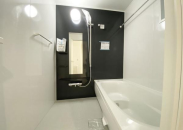  ■ゆったり使える1坪タイプの浴室！